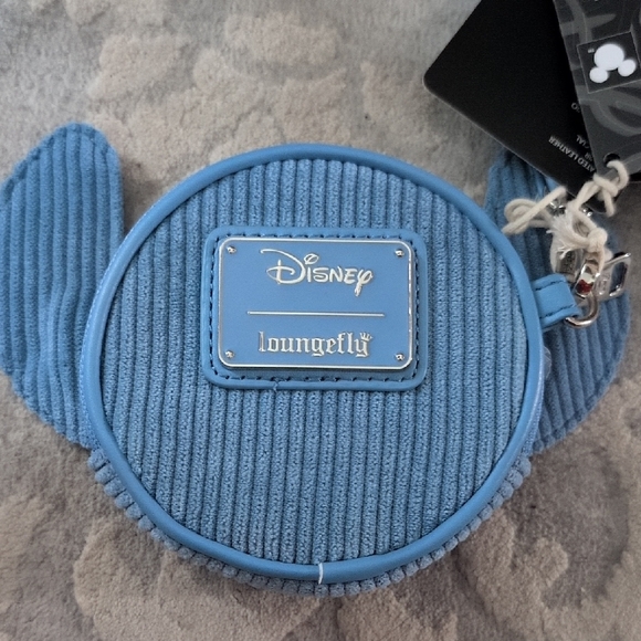 Loungefly Blue Figural Stitch Wristlet Coin Purse Bag NWT - Picture 5 of 11